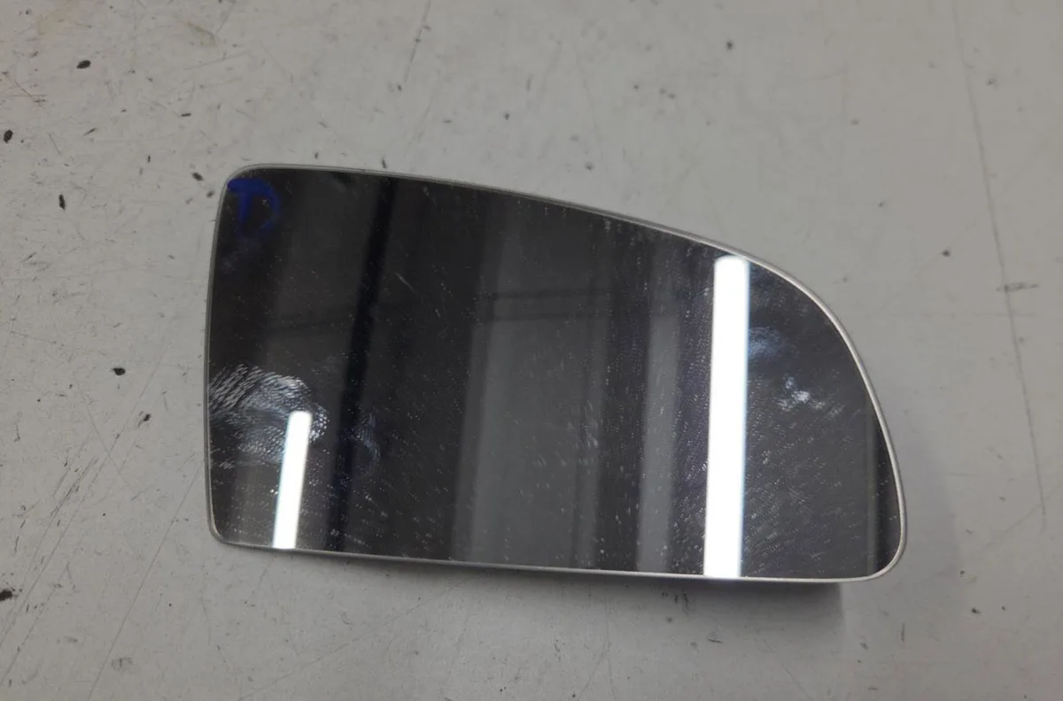 Glace  retroviseur exterieur droit AUDI A3 2 PHASE 1 occasion