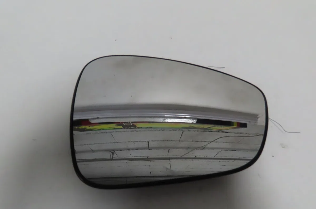 Glace  retroviseur exterieur droit Citroen C4 GRAND PICASSO II (DA_, DE_) 2.0 bluehdi 150 (2013) occasion