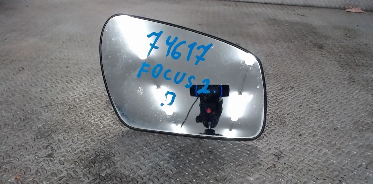 Glace  retroviseur exterieur droit Ford FOCUS II (DA_, HCP, DP) 2.0 tdci (2004-2008) occasion