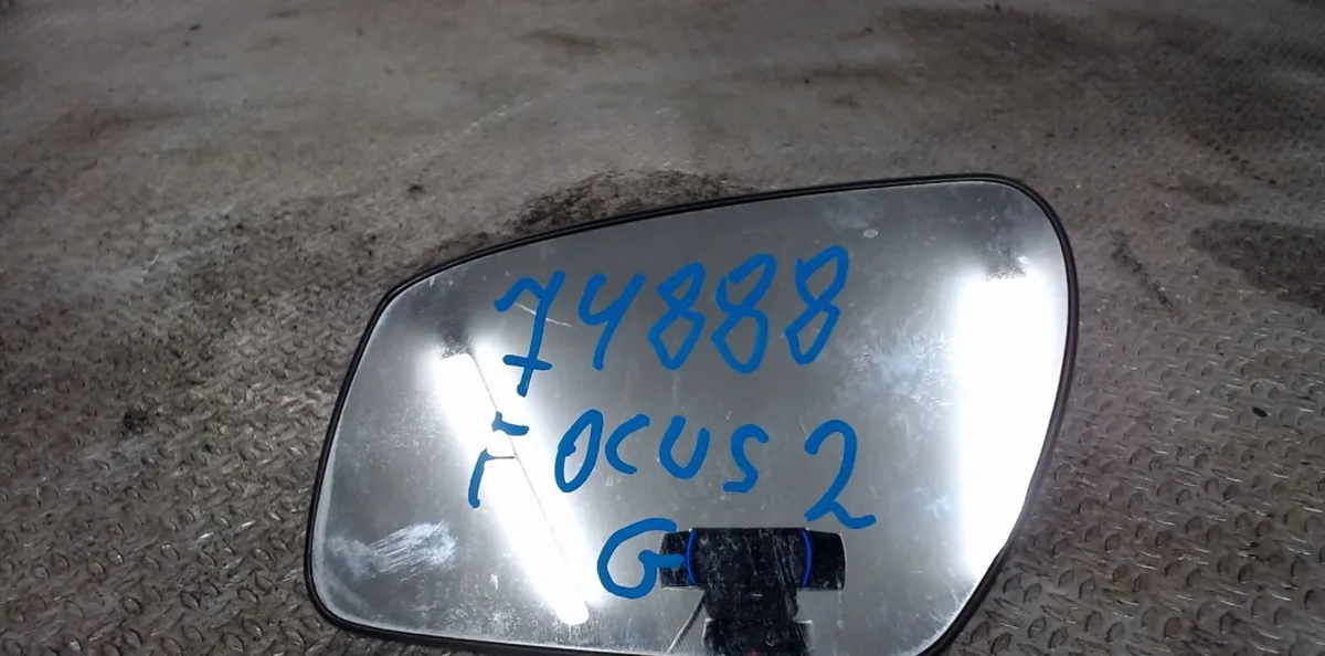 Glace  retroviseur exterieur gauche Ford FOCUS II (DA_, HCP, DP) 1.6 ti (2004-2012) occasion