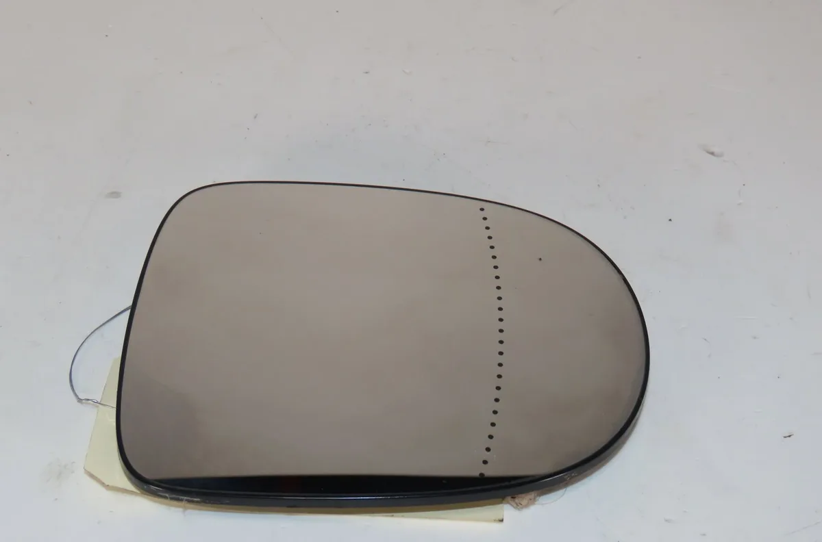 Glace  retroviseur exterieur gauche Renault CLIO III (BR0-1, CR0-1) 1.5 dci (br17, cr17) (2005-2012) 5 portes occasion