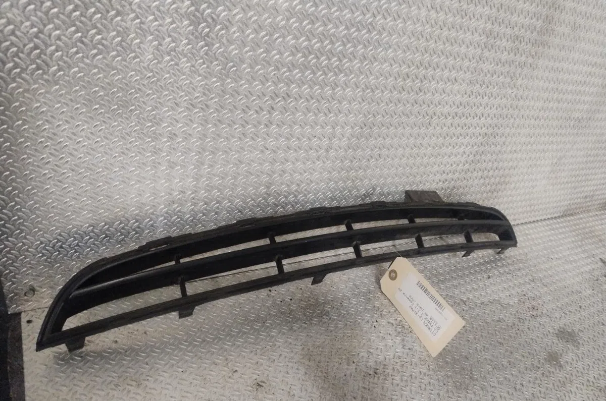 Grille calandre Citroen C2 (JM_) 1.1 (2003-2012) 3 portes occasion