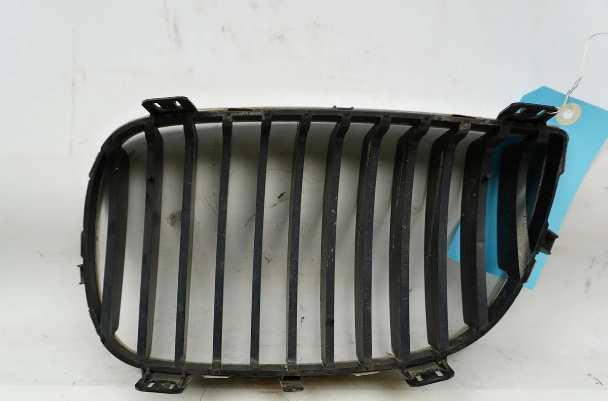 Grille calandre d Bmw 1 (E87) 116 i (2004-2011) occasion