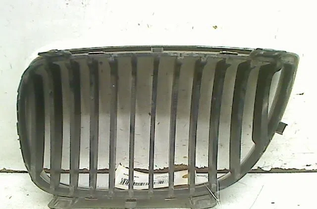 Grille calandre d Bmw 1 (E87) 118 d (2004-2007) occasion