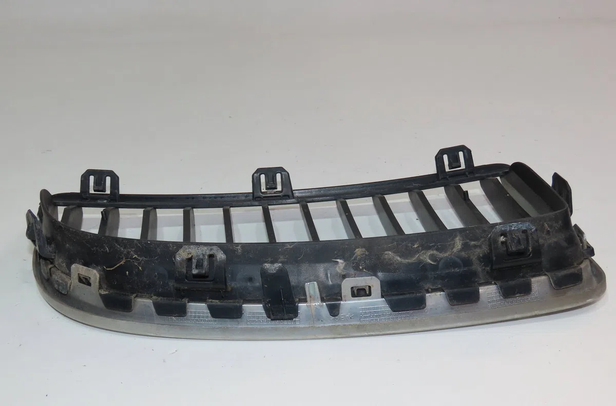Grille calandre g Bmw 3 (E90) 318 d (2007-2011) occasion