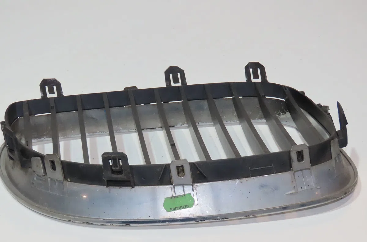 Grille calandre g Bmw 5 (E60) 525 d (2004-2010) occasion