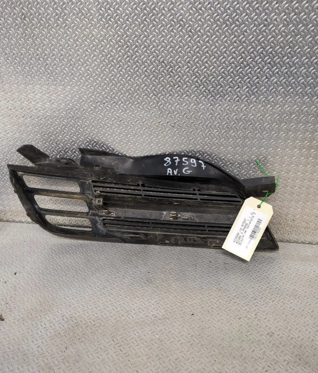 Grille calandre g NISSAN MICRA 3  MICRA 3 PHASE 1 occasion