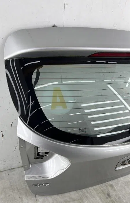 Hayon KIA RIO 3 PHASE 1 occasion