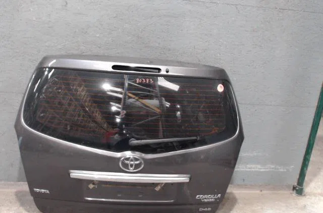 Hayon TOYOTA COROLLA VERSO 2  COROLLA VERSO 2 PHASE 2 occasion