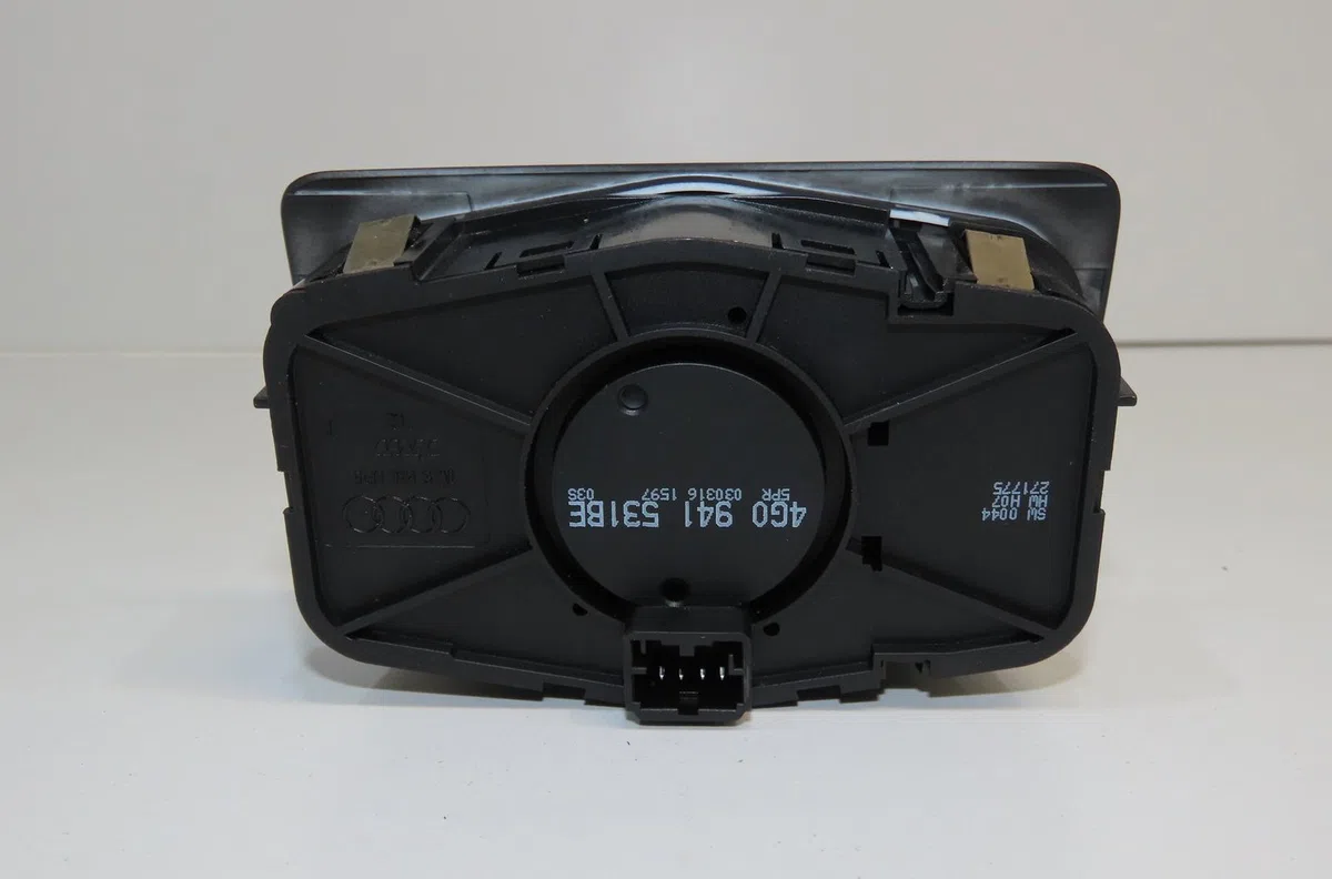 Interrupteur commande de phares Audi A7 Sportback (4GA, 4GF) 3.0 tdi quattro (2010-2015) occasion