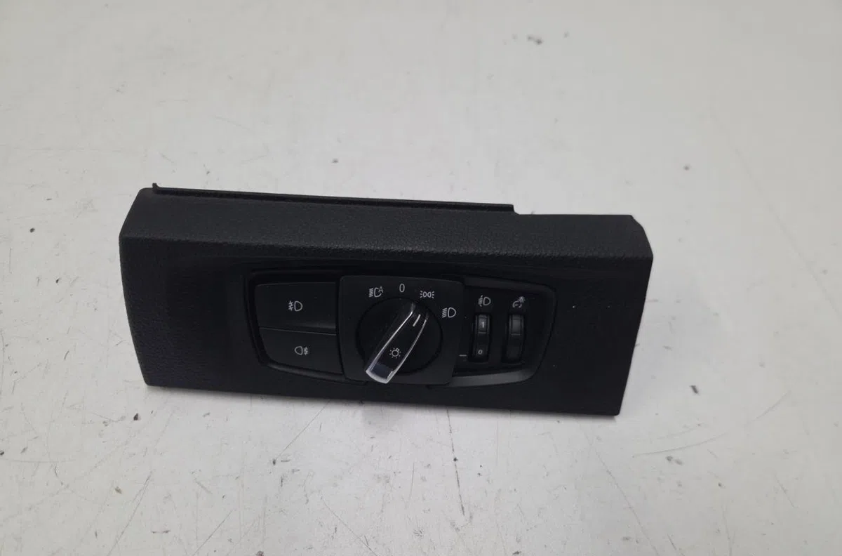 Interrupteur commande de phares BMW SERIE 1 F20 PHASE 1 occasion
