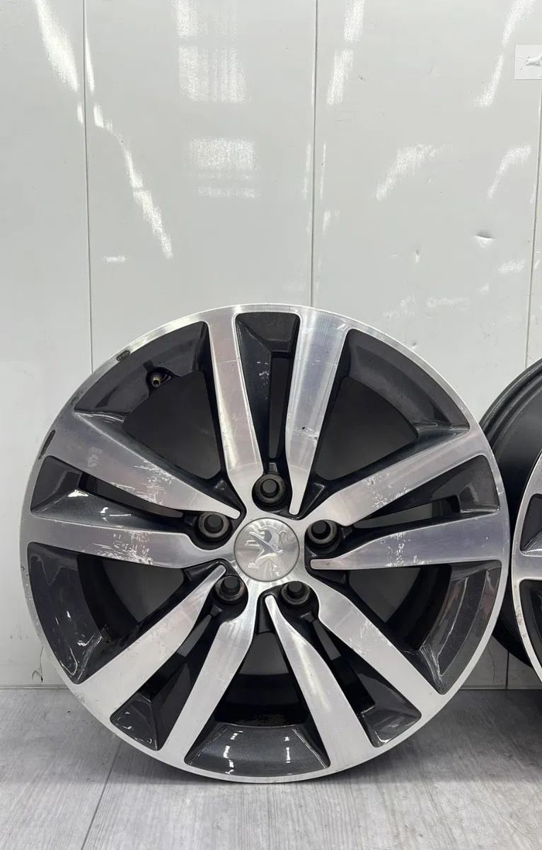 Jante aluminium PEUGEOT 308 2 PHASE 2 occasion