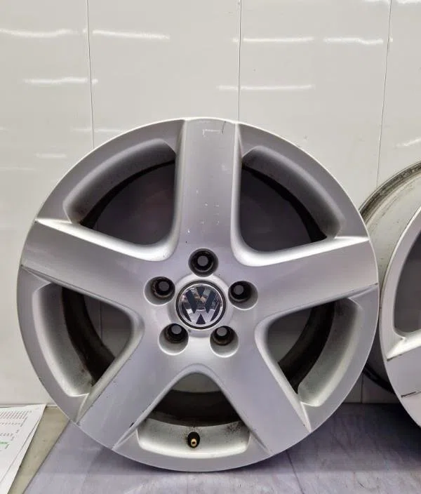 Jante aluminium VOLKSWAGEN GOLF PLUS PHASE 1 occasion