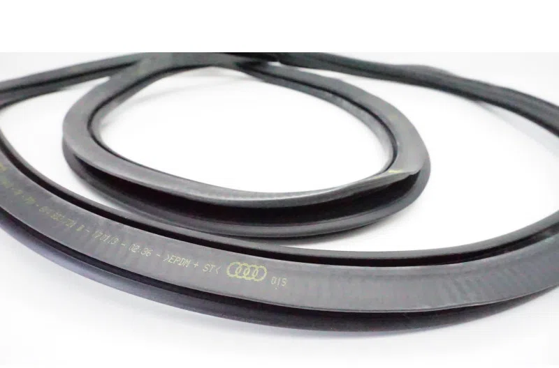 Joint de porte arriere gauche pour AUDI A3 3 SPORTBACK PHASE 1