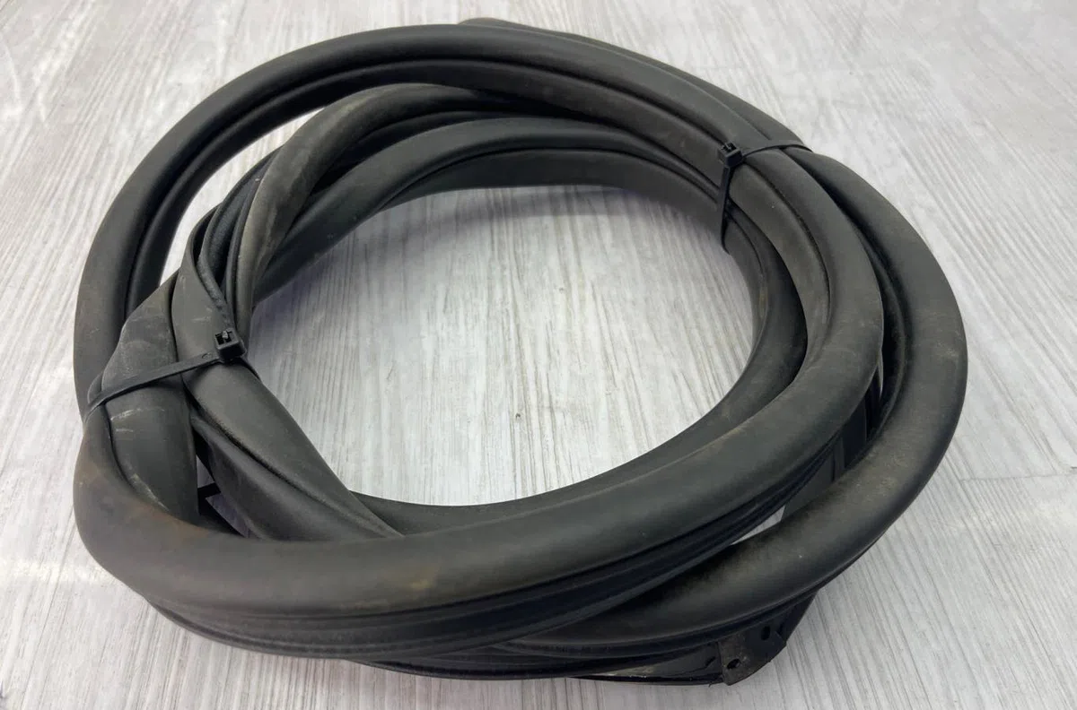 Joint porte avd HYUNDAI I 40 PHASE 2 occasion