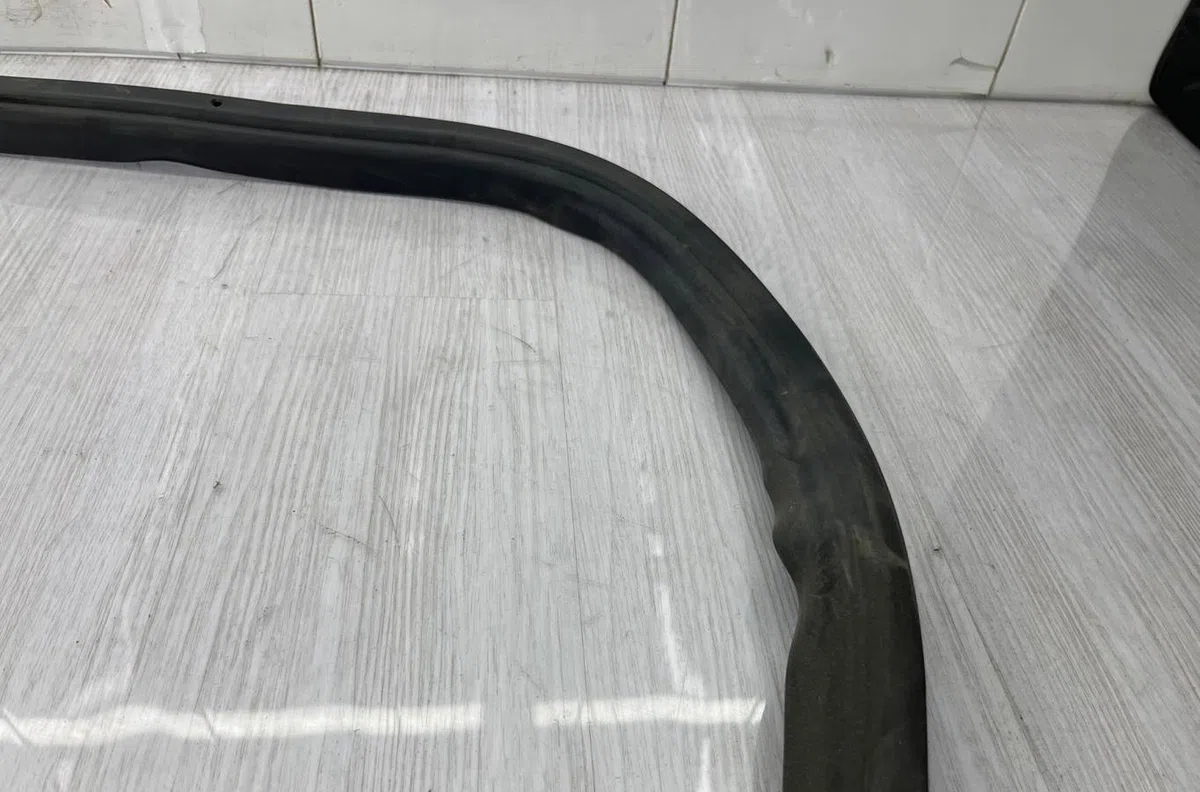 Joint porte avg TESLA MODEL 3 5YJ3 occasion