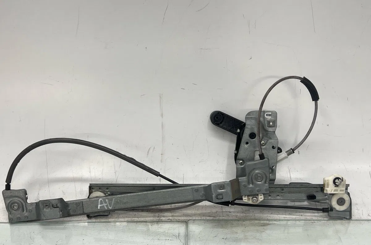 Mécanisme lève-glace avant droit RENAULT KANGOO 2 PHASE 2 occasion