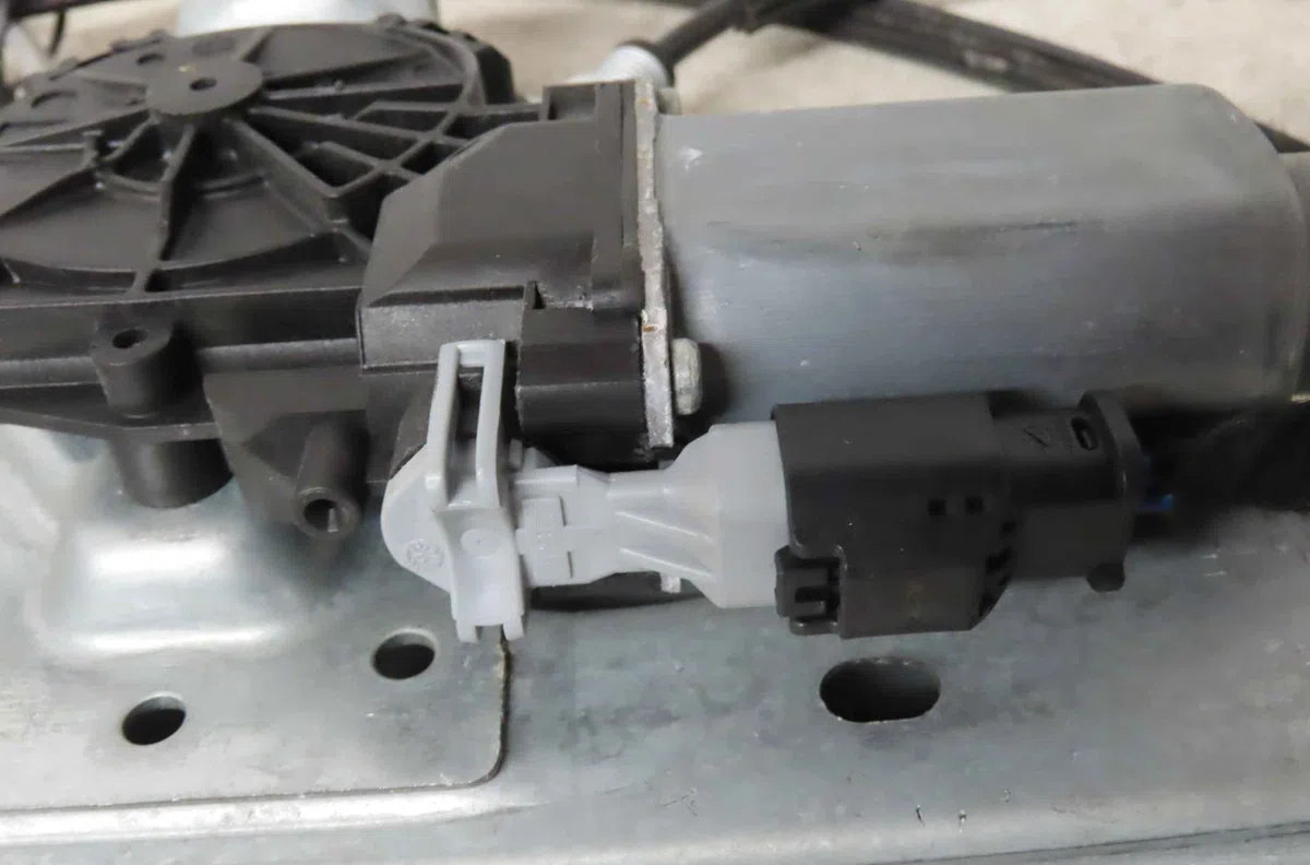Mecanisme  moteur lève-glace avant droit CITROEN DS3 occasion