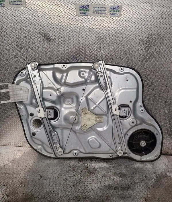Mecanisme  moteur lève-glace avant droit KIA CEE-D 1 SPORT WAGON PHASE 2 BREAK occasion