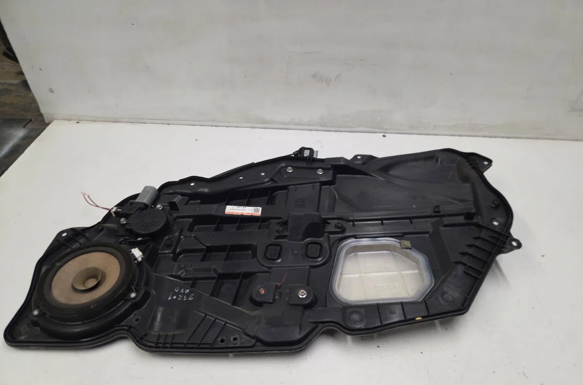 Mecanisme  moteur lève-glace avant droit MAZDA 2 2 PHASE 1 occasion