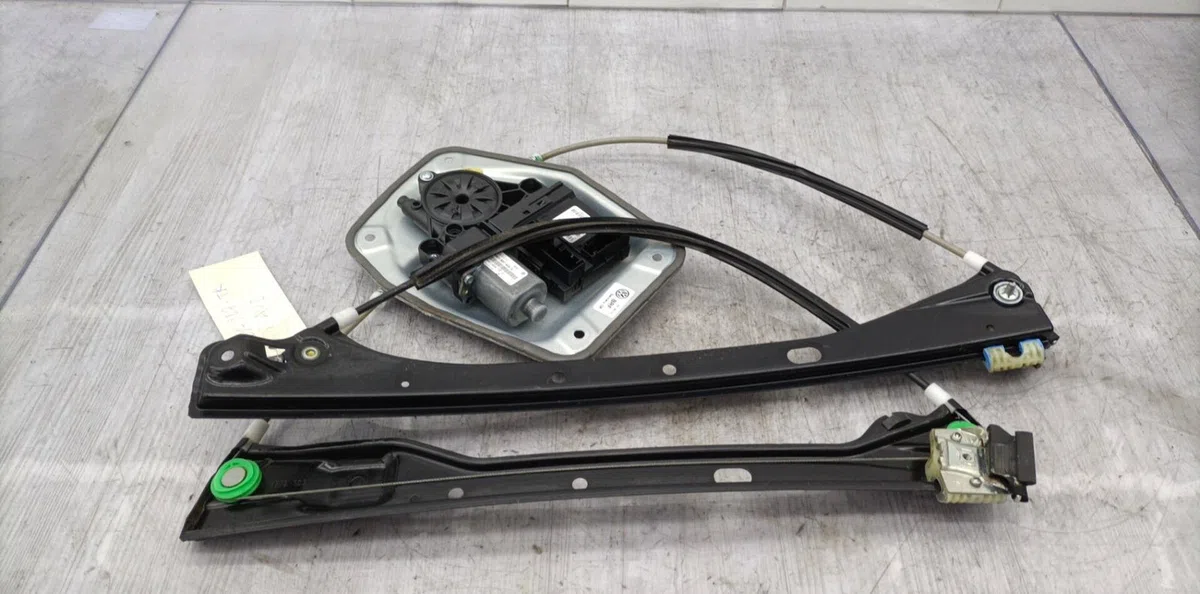 Mecanisme  moteur lève-glace avant droit VOLKSWAGEN GOLF PLUS PHASE 2 occasion