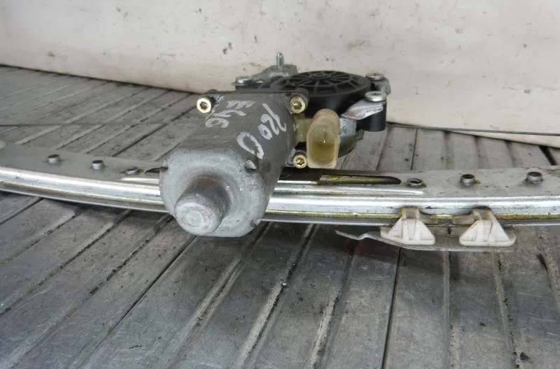 Mecanismemoteur leve-glace avg BMW SERIE 3 E46 PHASE 1 occasion