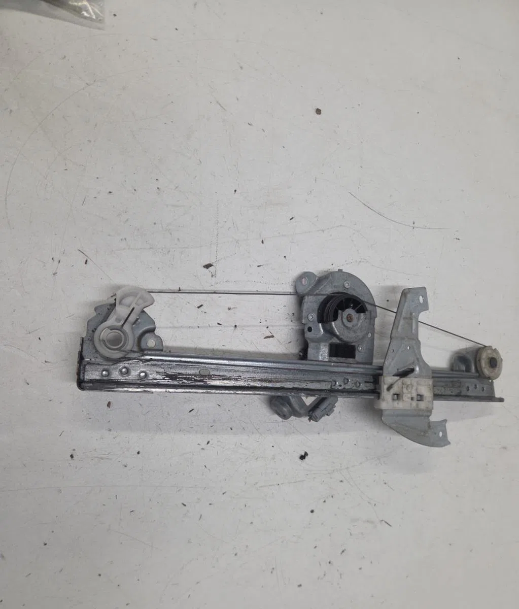 Mecanismemoteur leve-glace avg CITROEN C1 1 PHASE 1 occasion