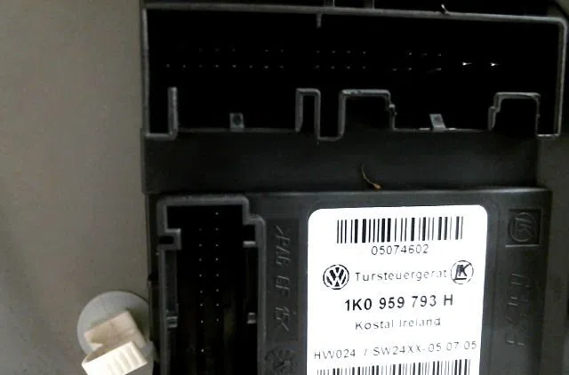 Mecanismemoteur leve-glace avg SKODA OCTAVIA occasion