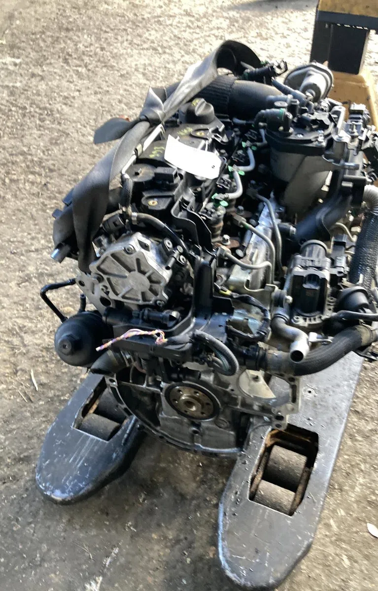 Moteur complet PEUGEOT 207 PHASE 1 occasion
