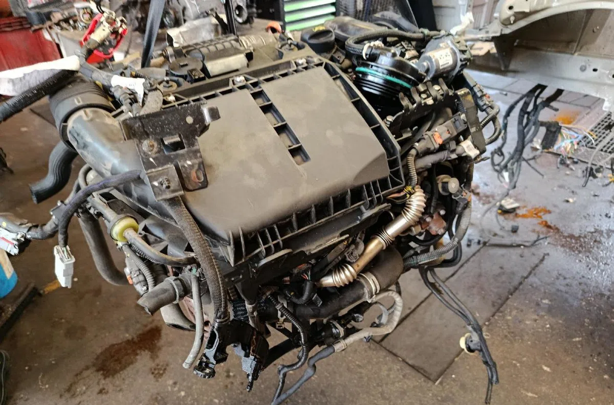 Moteur complet PEUGEOT 308 2 PHASE 1 occasion
