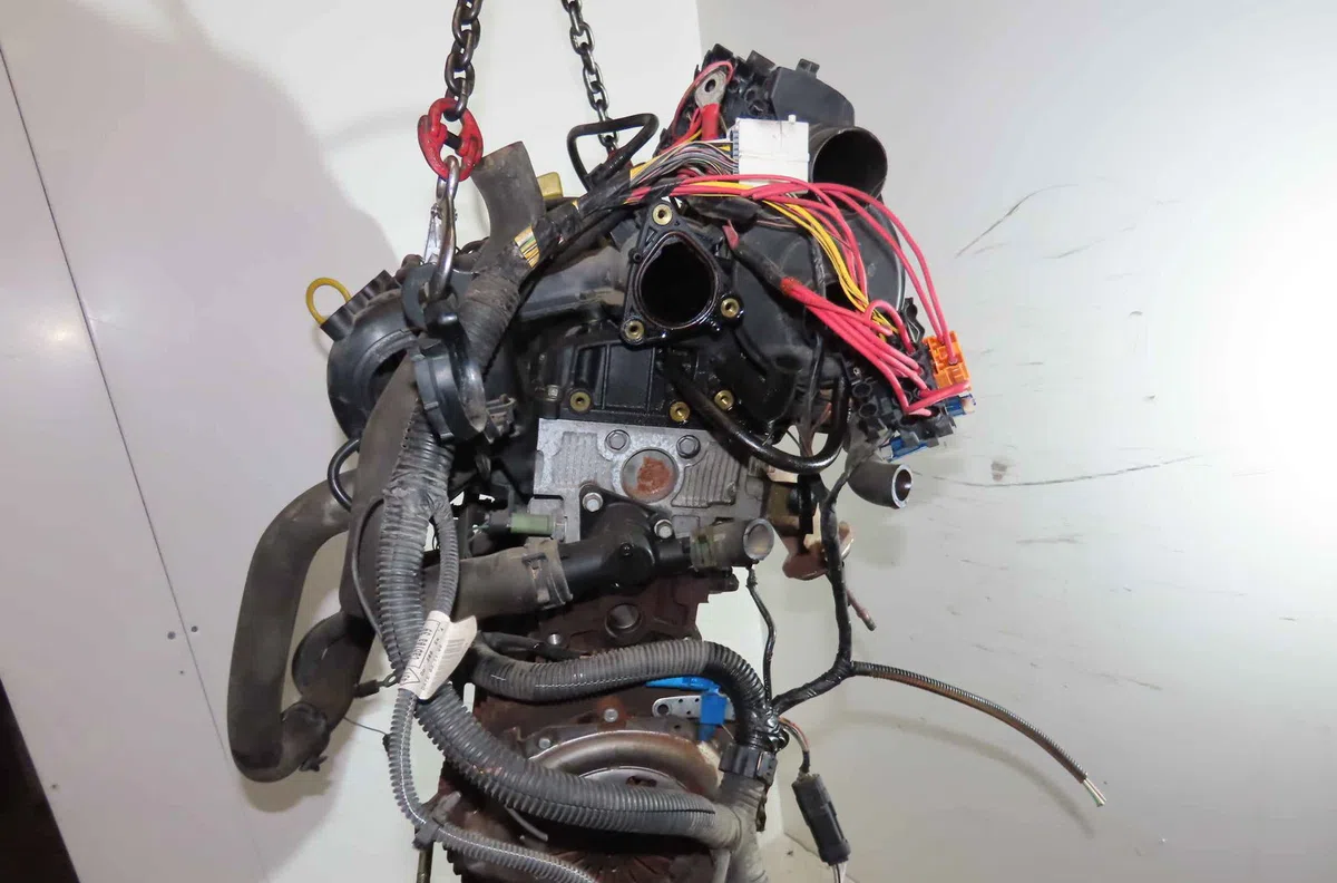 Moteur complet RENAULT CLIO II occasion