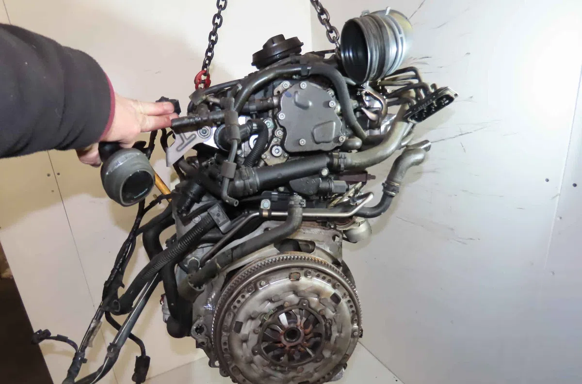Moteur complet VOLKSWAGEN GOLF V occasion