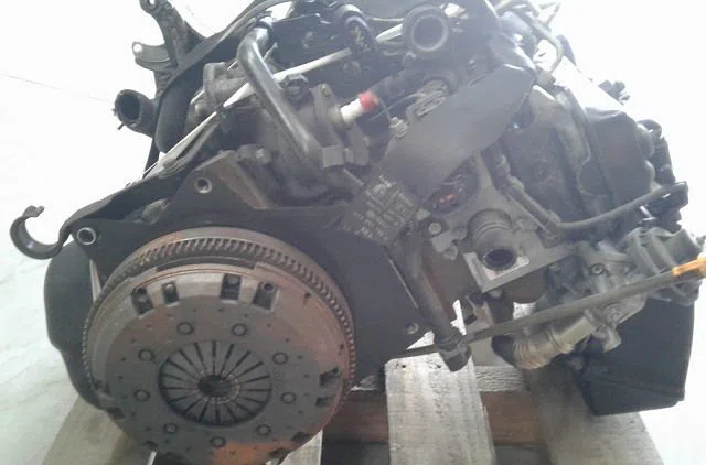 Moteur diesel VOLKSWAGEN LUPO 2004 occasion