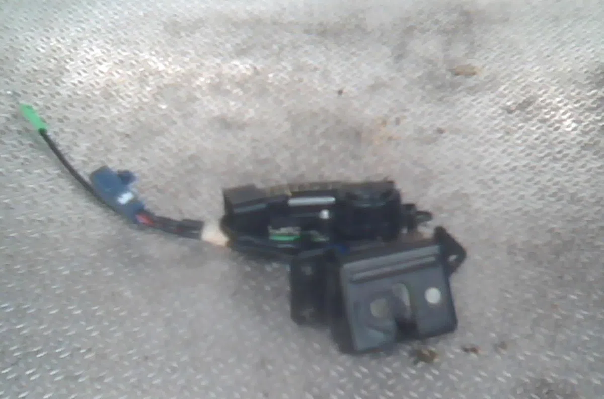 Moteur electrique de hayon-coffre TOYOTA COROLLA 10 PHASE 2 occasion