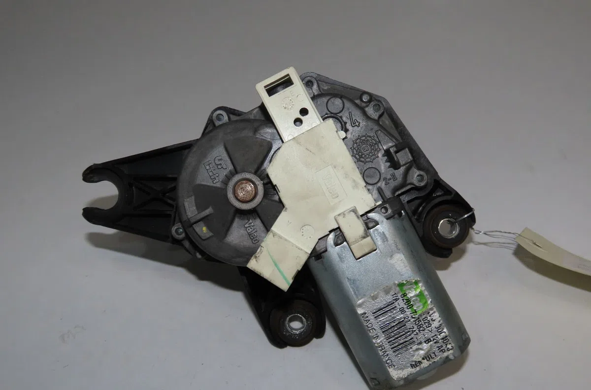 Moteur essuie-glace arrière Dacia SANDERO 1.4 (bs0c, bs0a, bs0g, bs1f, bs0e) (2008) occasion