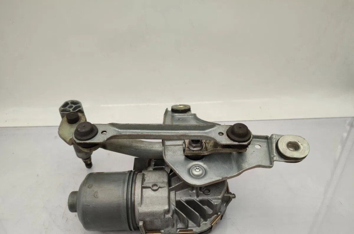 Moteur essuie-glace av droit FORD S-MAX 1 PHASE 2 occasion