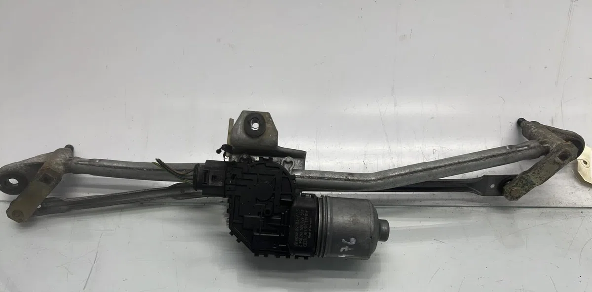 Moteur essuie-glace avant AUDI A4 2 CABRIO PHASE 1 occasion
