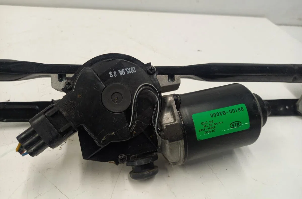 Moteur essuie-glace avant KIA SOUL 2 PHASE 1 occasion