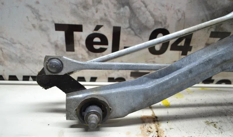 Moteur essuie-glace avant OPEL ASCONA C occasion