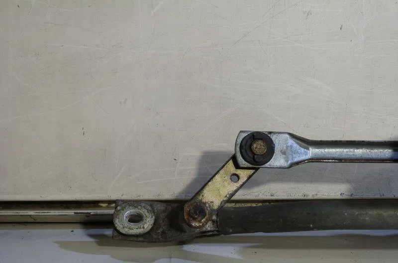Moteur essuie-glace avant VOLKSWAGEN PASSAT 4 PHASE 1 BREAK occasion