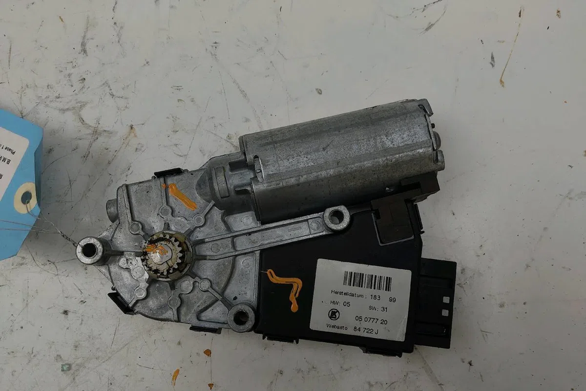Moteur toit ouvrant B.M.W. SERIE 3 IV  316i occasion
