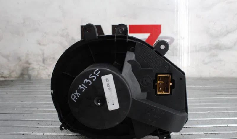 Moteur ventilateur chauffage AUDI A4 1 AVANT PHASE 2 BREAK occasion