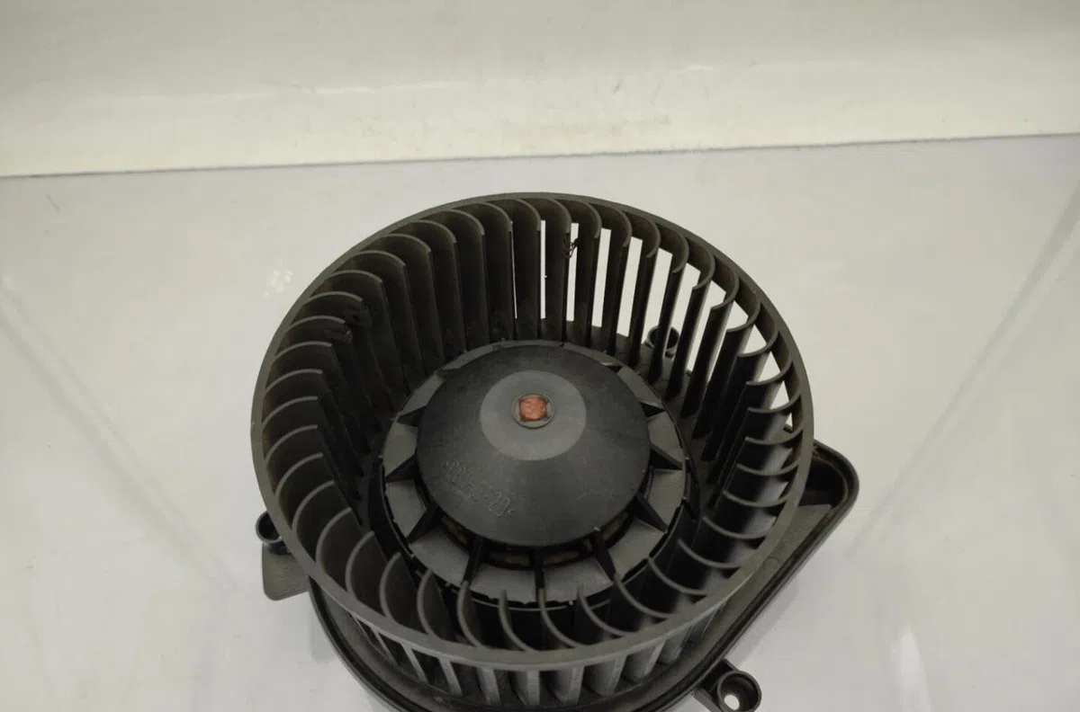 Moteur ventilateur chauffage AUDI A4 2 AVANT PHASE 2 BREAK occasion