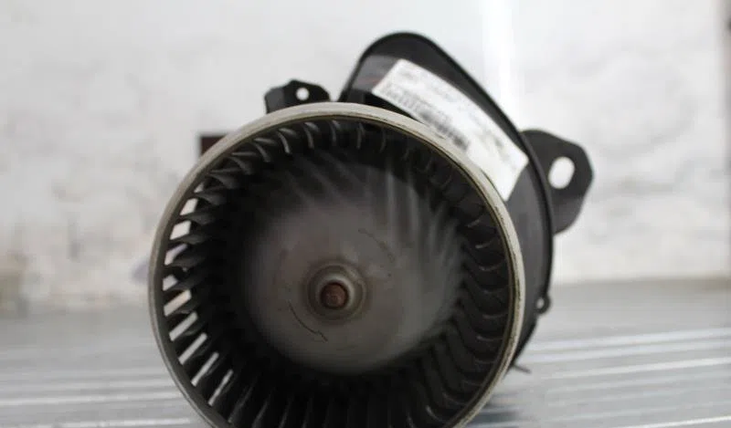 Moteur ventilateur chauffage OPEL CORSA D PHASE 1 occasion