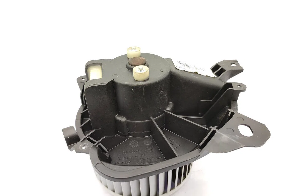 Moteur ventilateur chauffage OPEL CORSA D PHASE 2 occasion