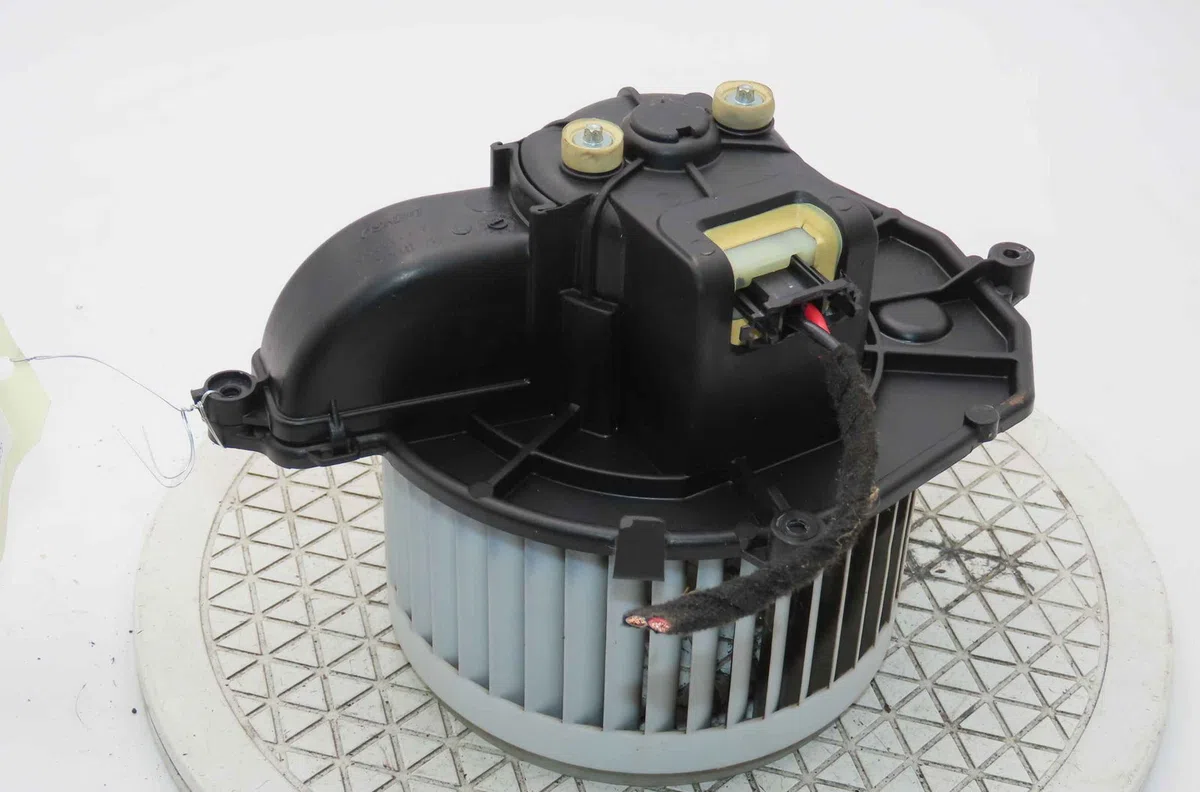Moteur ventilateur chauffage PEUGEOT PARTNER II occasion