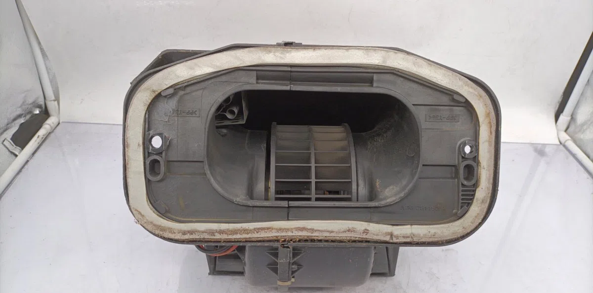 Moteur ventilateur chauffage RENAULT CLIO 1 PHASE 2 occasion