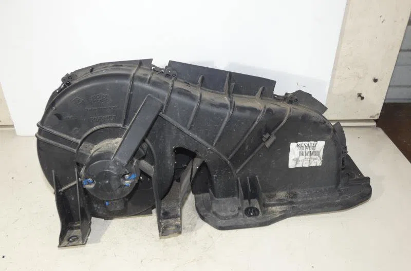Moteur ventilateur chauffage RENAULT CLIO 2 PHASE 1 occasion