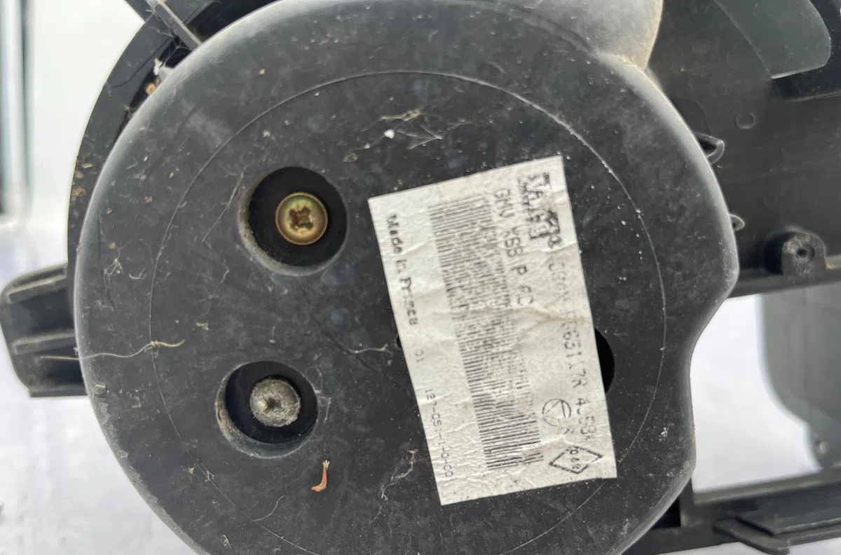 Moteur ventilateur chauffage RENAULT CLIO 2 PHASE 1 occasion