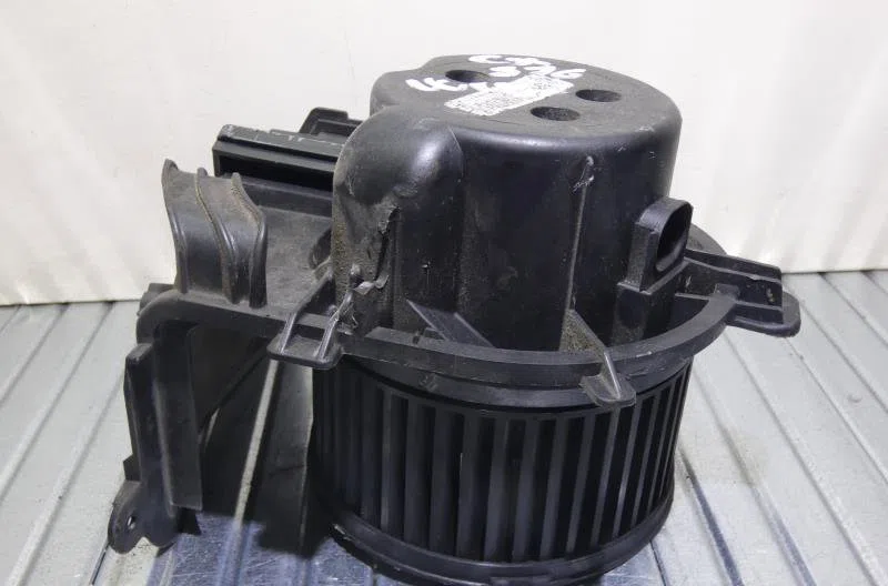 Moteur ventilateur chauffage RENAULT CLIO 2 PHASE 2 occasion